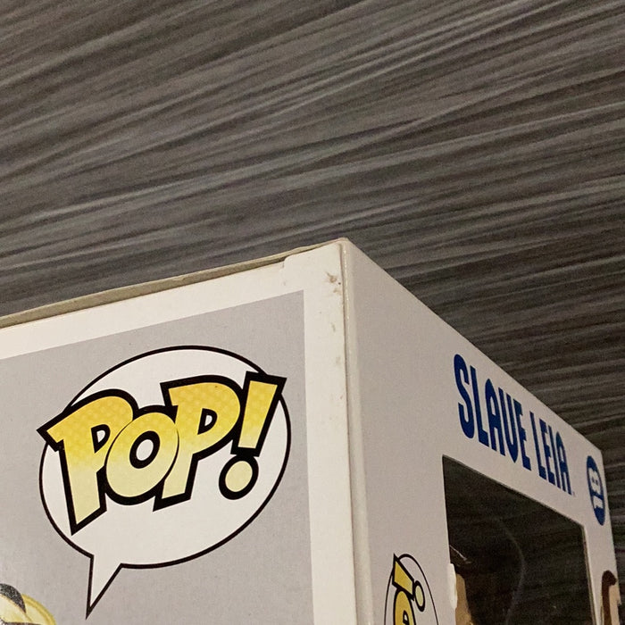 Funko POP! Star Wars: Slave Leia (Damaged Box) #18
