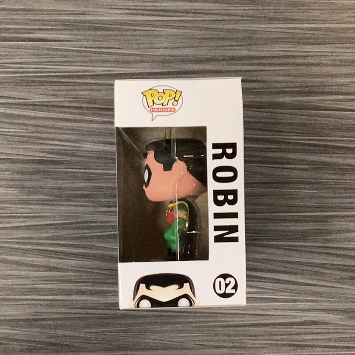 Funko POP! Heroes: DC Universe - Robin (Damaged Box)[A] #02