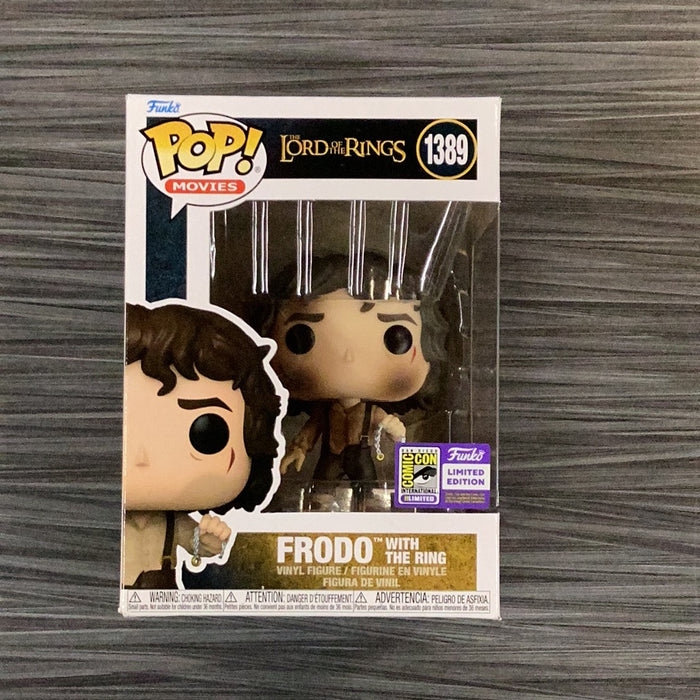 Funko POP! Movies: The Lord of The Rings - Frodo w/ The Ring (2023 SDCC)(Damaged Box)[A] #1389