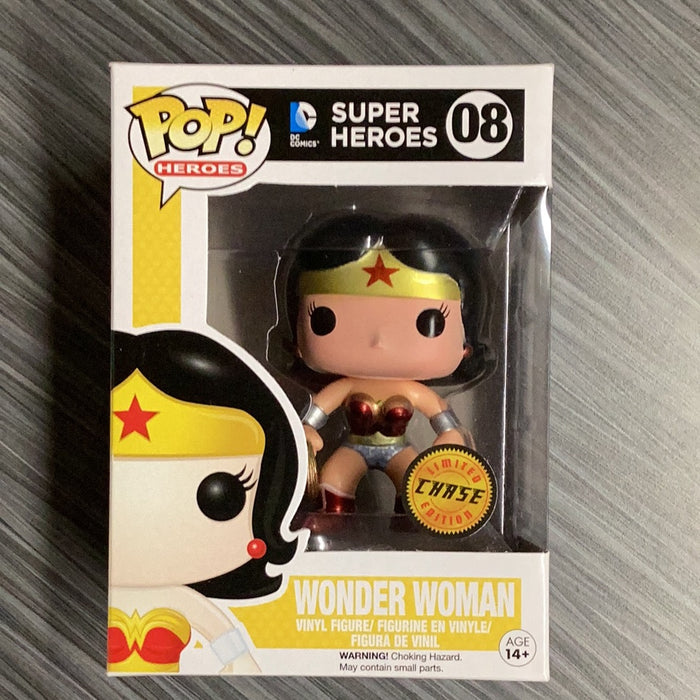 Funko POP! Heroes: DC Comics Super Heroes - Wonder Woman [2ND Edition](CHASE)(Damaged Box)[A] #08