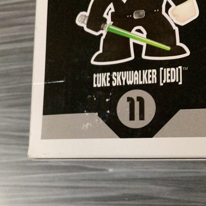 Funko POP! Star Wars: Luke Skywalker (Jedi)(Damaged Box)[D] #11