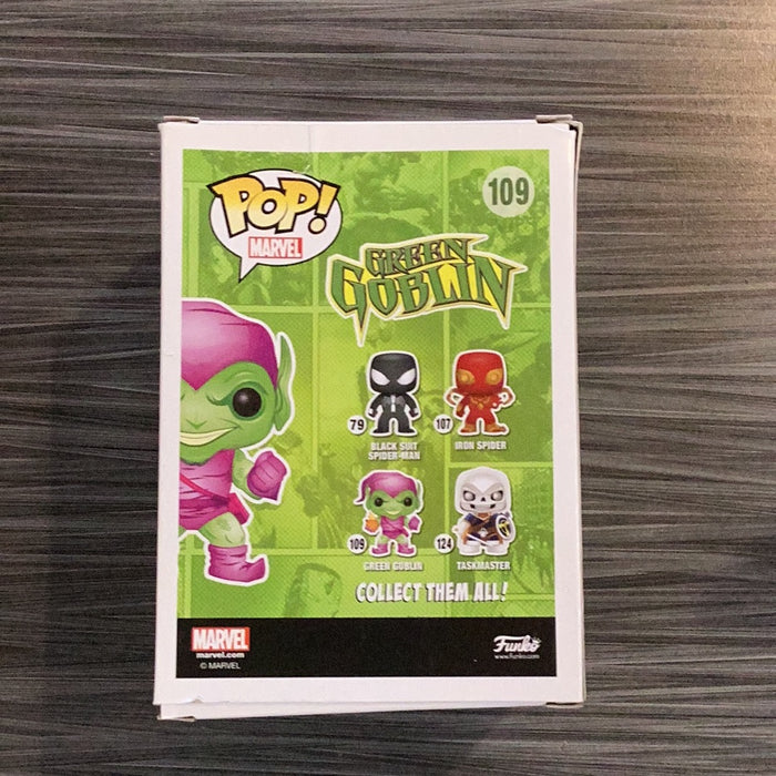 Funko POP! Marvel: Green Goblin (Walgreens)(Damaged Box) #109