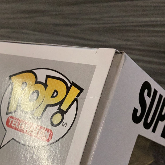 Funko POP! Television: - Supergirl [Flying](2018 Fall Convention)(Damaged Box) #708