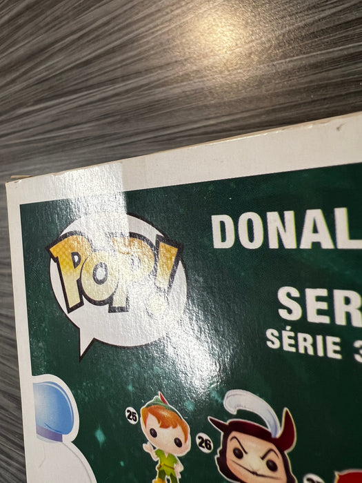 Funko POP! Disney Store: Donald Duck (Damaged Box) #31