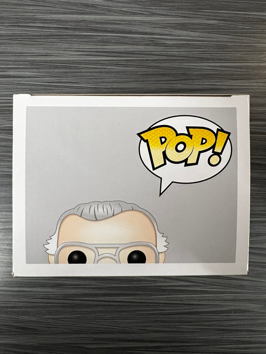 Funko POP! Stan Lee Collectibles: Stan Lee [Superhero] (2015 NYCC/1500 PCS)(Signed/Stan Lee/Stan lee Collectibles Cert) #03