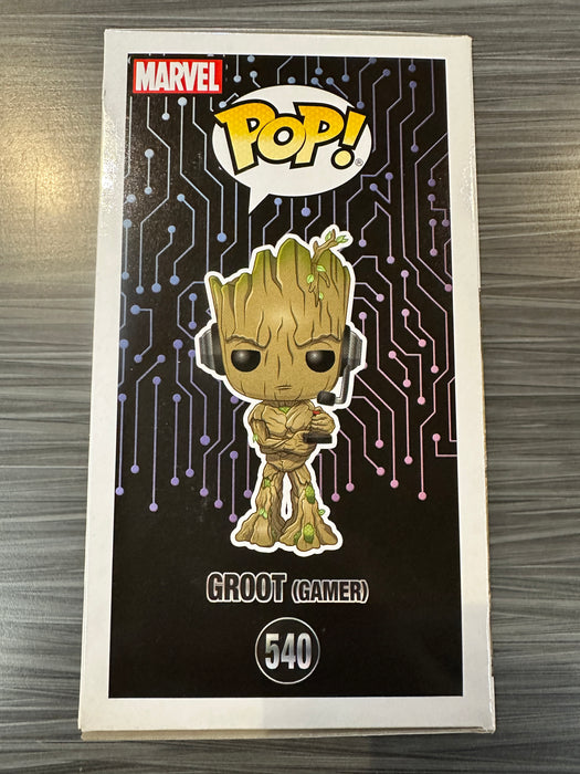 Funko POP! Marvel: Groot [Gamer](GameStop)(CHASE)(Damaged Box)  #540