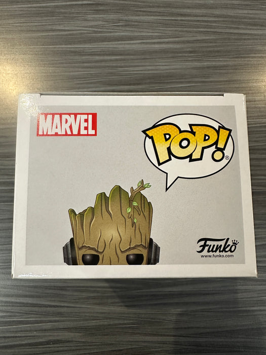 Funko POP! Marvel: Groot [Gamer](GameStop)(CHASE)(Damaged Box)  #540