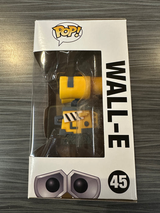 Funko POP! Disney Store: Wall-E (Damaged Box) #45