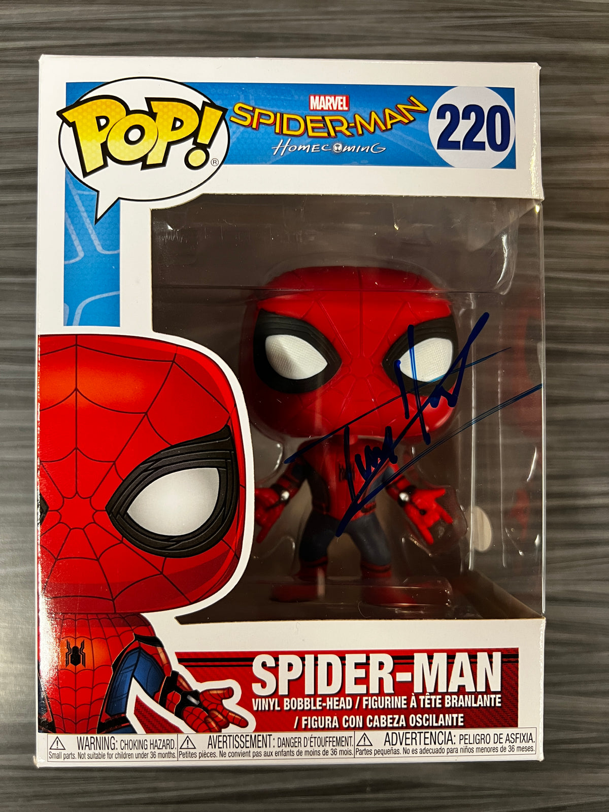 Funko POP! Marvel Spider-Man Homecoming: Spider-Man (Signed