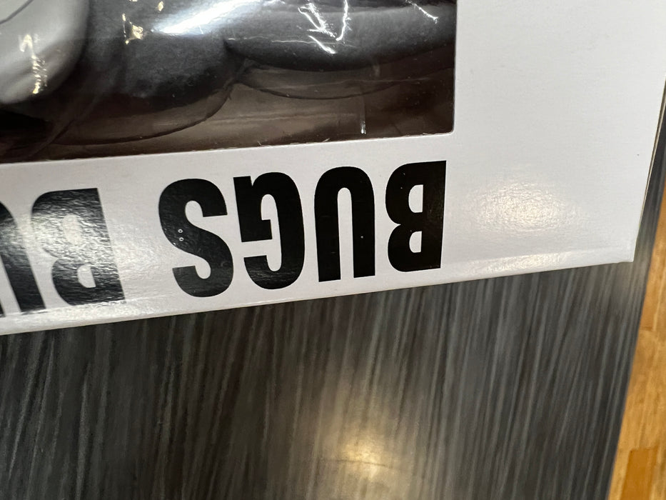 Funko POP! Animation: Looney Tunes - Bugs Bunny (Flocked)(Target) (Signed/Billy West/JSA)(Damaged Box) #307