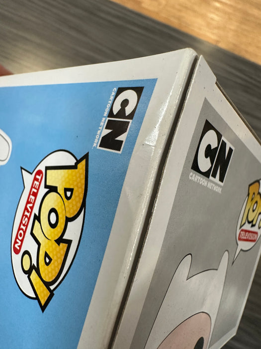 Funko POP! Television: Adventure Time - Finn (Damaged Box)[B] #32