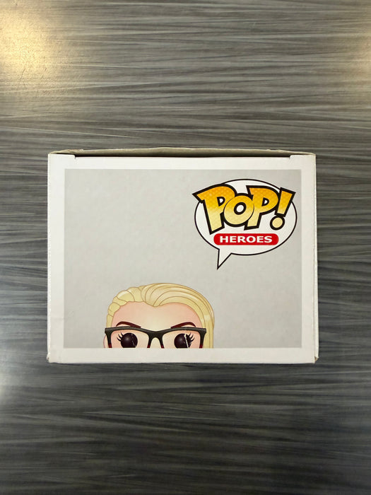 Funko POP! Heroes: Suicide Squad - Dr. Harleen (Walmart)(Damaged Box*) #135