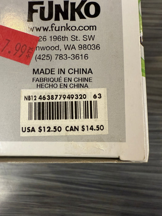 Funko POP! Disney Store: Alien (Damaged Box) #33