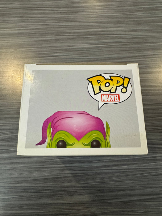 Funko POP! Marvel:  Green Goblin (GiTD)(2016 SDCC)(Damaged Box) #110