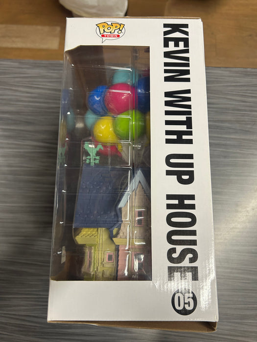 Funko POP! Town: UP - Kevin w/ Up House (2019 Fall Convention)(Damaged Box) #05