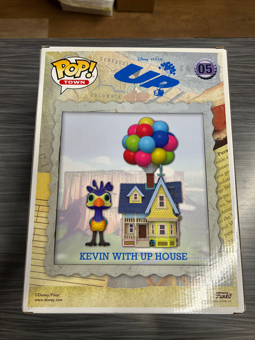 Funko POP! Town: UP - Kevin w/ Up House (2019 Fall Convention)(Damaged Box) #05