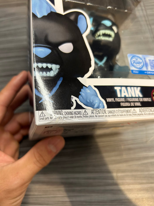 Funko POP! Animation: Solo Leveling - Tank (Funko Shop/Funko Sticker)(GiTD)(CHASE)(Damaged Box) #2020