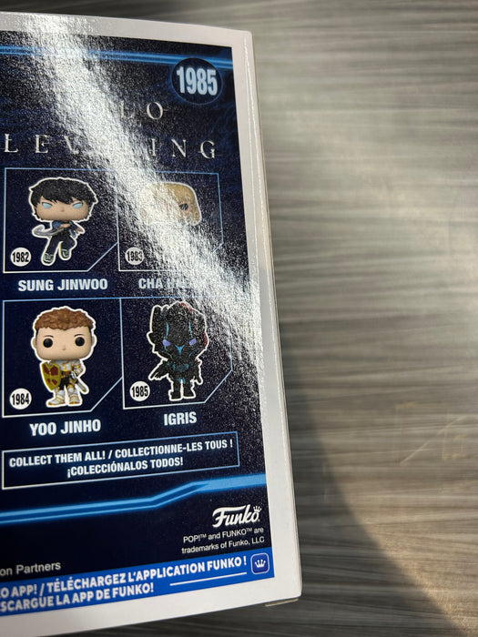 Funko POP! Animation: Solo Leveling - Igris [Blood-Red Commander] (CHASE)(Damaged Box) #1985
