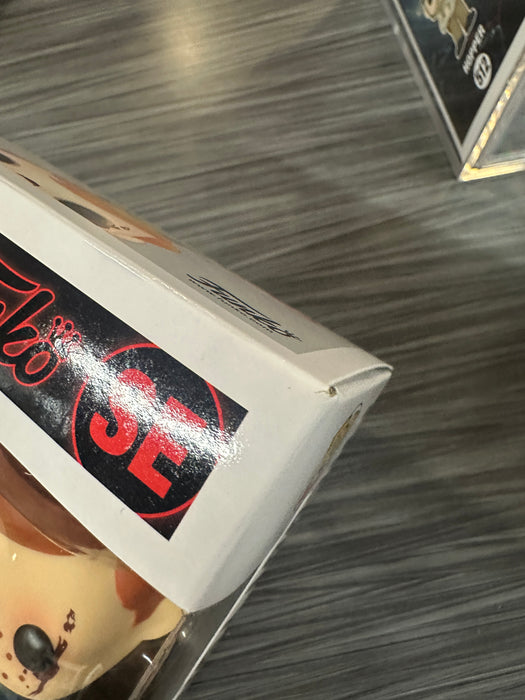 Funko POP! Freddy Funko As Steve Harrington [with Bat] (2018 SDCC)(450 PCS)(Damaged Box) [A] #SE