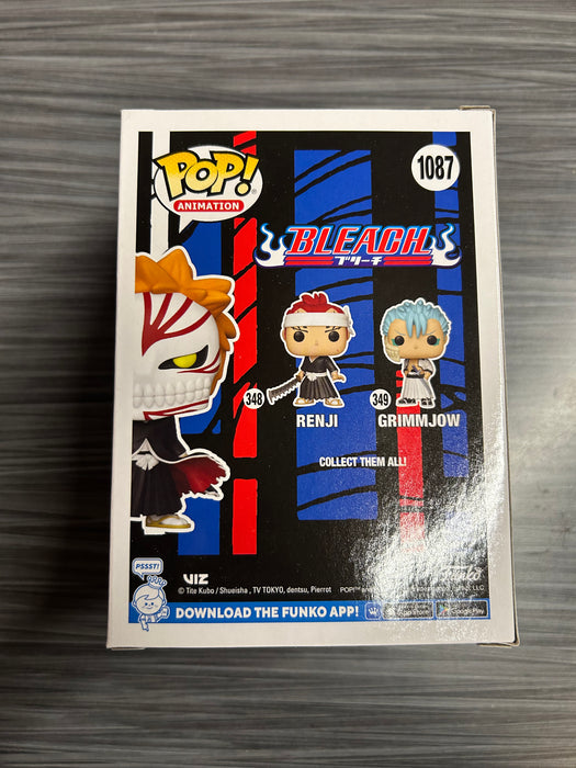 Funko POP! Bleach: Ichigo (CHASE)(AAA Exclusive)(Damaged Box) #1087