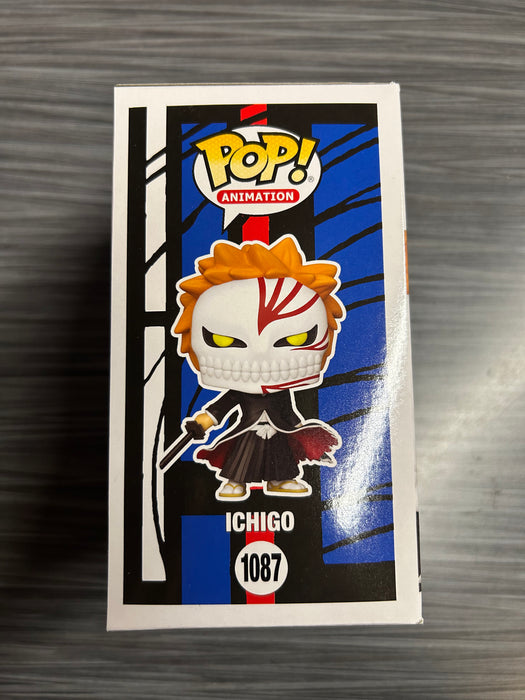 Funko POP! Bleach: Ichigo (CHASE)(AAA Exclusive)(Damaged Box) #1087