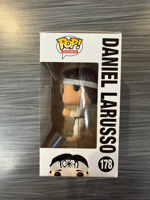Funko POP! Television: The Karate Kid - Daniel Larusso (Damaged Box) #178