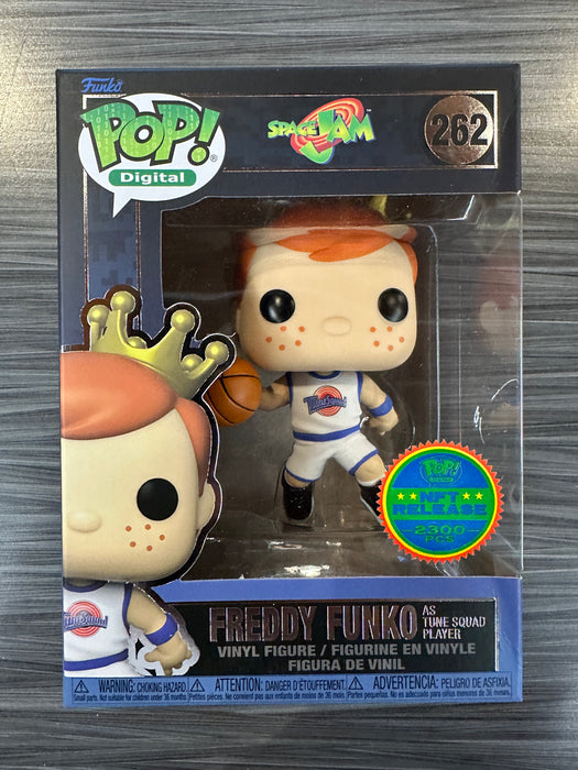 Funko POP! Digital: Space Jam - Freddy Funko as Tune Squad Player (NFT Release 2300 PCS)(Damaged Box)[B] #262