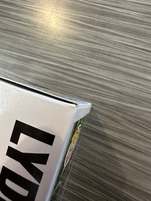 Funko POP! Movies: Beetlejuice - Lydia Deetz (Hot Topic)(Damaged Box) [A] #640