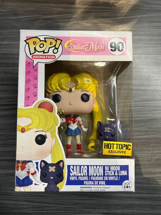 Funko POP! Animation: Sailor Moon - Sailor Moon w/ Moon Stick & Luna (Hot Topic)(Damaged Box*) #90