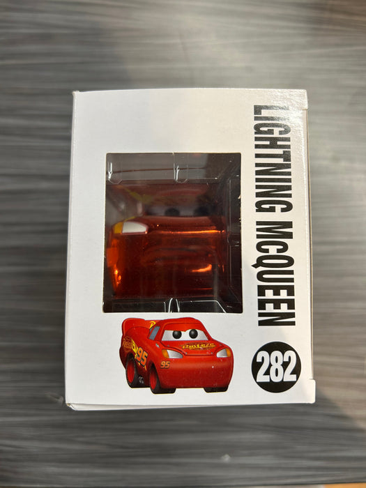 Funko POP! Disney Pixar: Cars 3 - Lightning McQueen (Target)(Chrome)(Damaged Box) #282