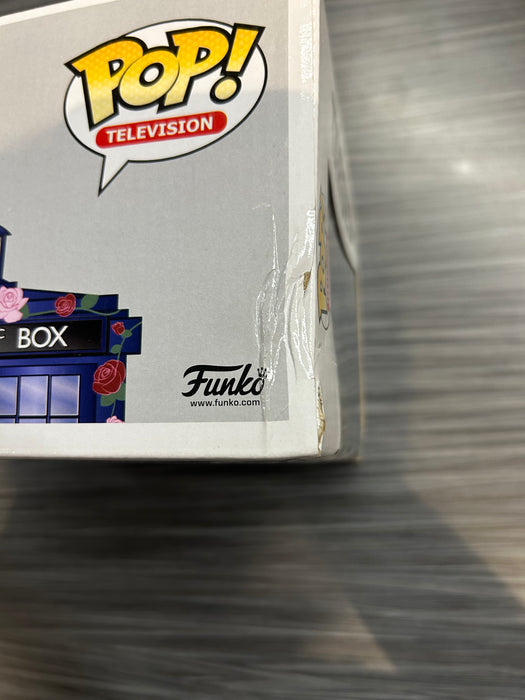 Funko POP! Television: Doctor Who - Tardis [Clara Tribute] (Damaged Box*) #227
