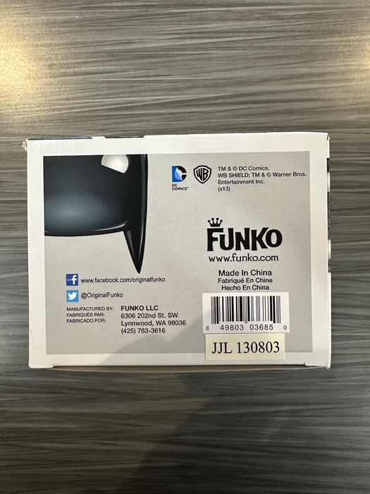 Funko POP! Heroes: DC Comics - Batman Beyond (Fugitive Toys)(Damaged Box) #33