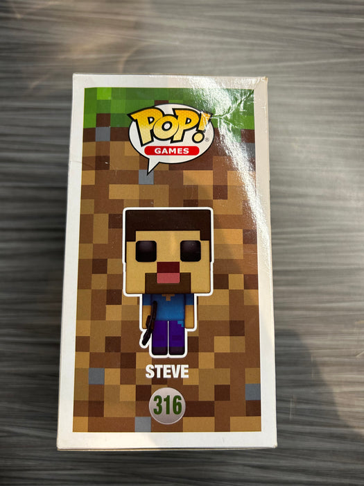 Funko POP! Games: Minecraft - Steve (Damaged Box*) #316