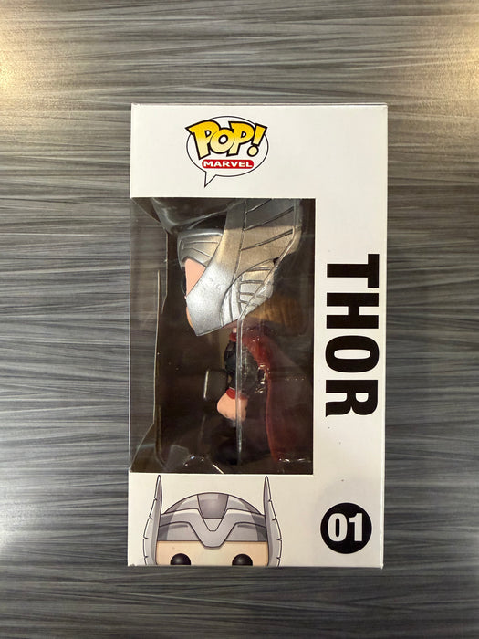 Funko POP! Marvel: Thor The Mighty Avenger - Thor (Damaged Box) #01