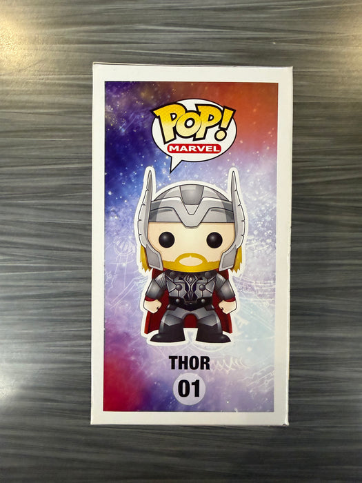 Funko POP! Marvel: Thor The Mighty Avenger - Thor (Damaged Box) #01