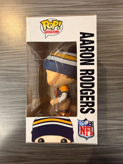 Funko POP! Football: Packers - Aaron Rodgers (Toys R Us)(Damaged Box)[B] #43