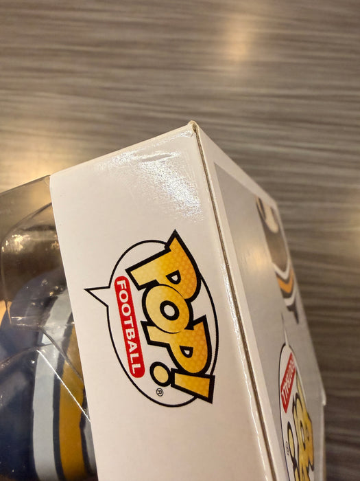 Funko POP! Football: Packers - Aaron Rodgers (Toys R Us)(Damaged Box)[B] #43