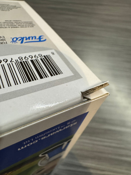 Funko POP! Camp Fundays: Freddy Funko As Luke Skywalker with Grogu (2023 Camp Fundays)(4,000 PCS)(Damaged Box) #SE