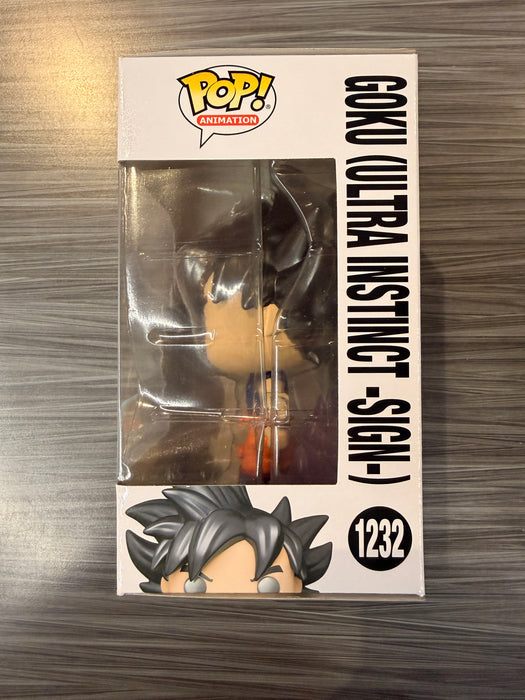 Funko POP! Animation: Dragonball Z - Goku [Ultra Instinct -Sign-](2022 NYCC)(Damaged Box) #1232