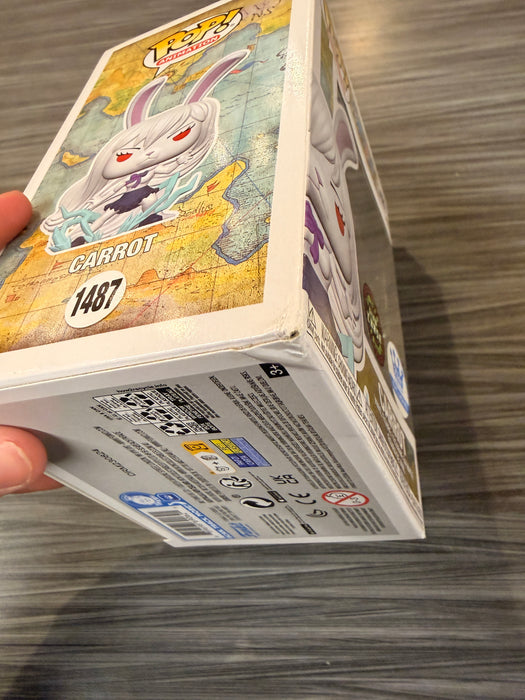 Funko POP! One Piece - Carrot (GiTD)(CHASE)(Funko)(Damaged Box) #1487