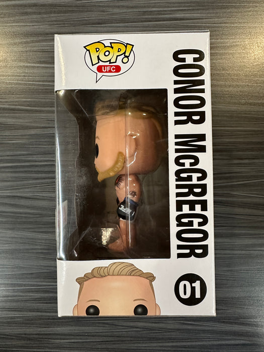 Funko POP! UFC : Conor McGregor(UFC)[White Shorts](Damaged Box)[B] #01