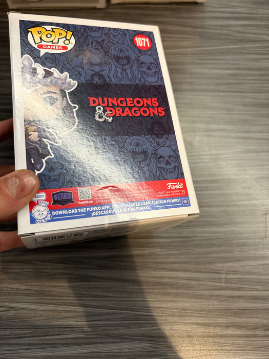 Funko POP! Games: Dungeons & Dragons - Iggwilv Tahsa with Demonomicon (2000 Pcs)(Funko Sticker/2025 Wondercon)(Damaged Box) #1071