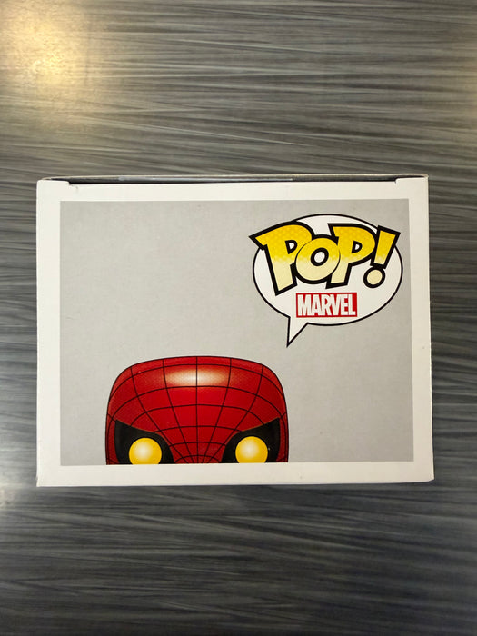 Funko POP! Marvel: The Amazing Spider-Man - Spider-Man (Damaged Box) #15