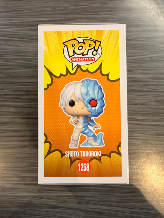 Funko POP! Animation: My Hero Academia - Shoto Todoroki (Pre-Release Chalice)(GiTD)(CHASE)(Signed/David Matranga/JSA) #1258