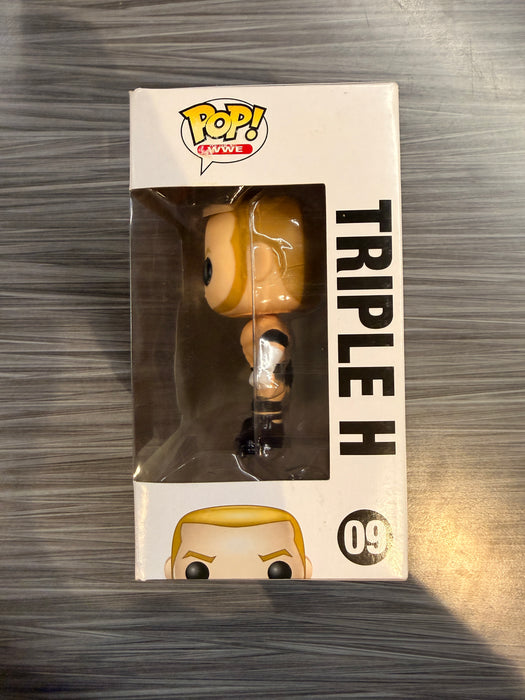 Funko POP! WWE: Triple H (Damaged Box) [C] #09