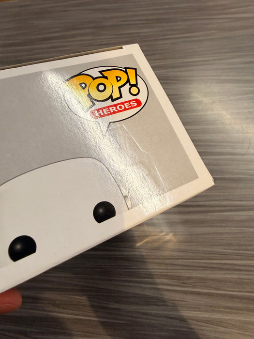 Funko POP! Heroes: DC Super Heroes - White Lantern: The Flash (GiTD)(Fugitive Toys)(Damaged Box) #59