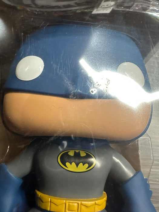 Funko POP! Heroes: DC Universe - Batman [9 inch] (CHASE/No Sticker)(Damaged Box)