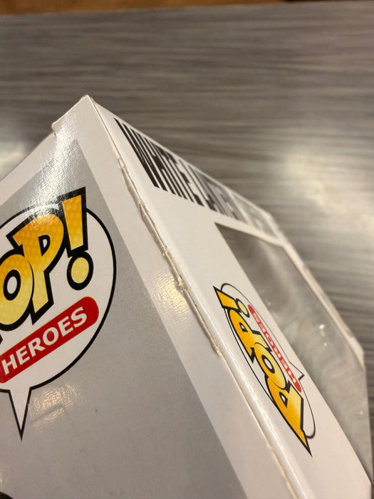 Funko POP! Heroes: Super Heroes - White Lantern: Superman (GiTD)(Fugitive Toys)(Damaged Box) #57