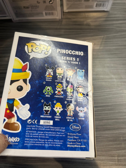 Funko POP! Disney Store: Pinocchio (Damaged Box*)[A] #06