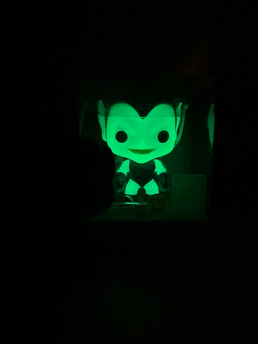 Funko POP! Marvel: Green Goblin (GiTD)(2016 Summer Convention)(Damaged Box) #110